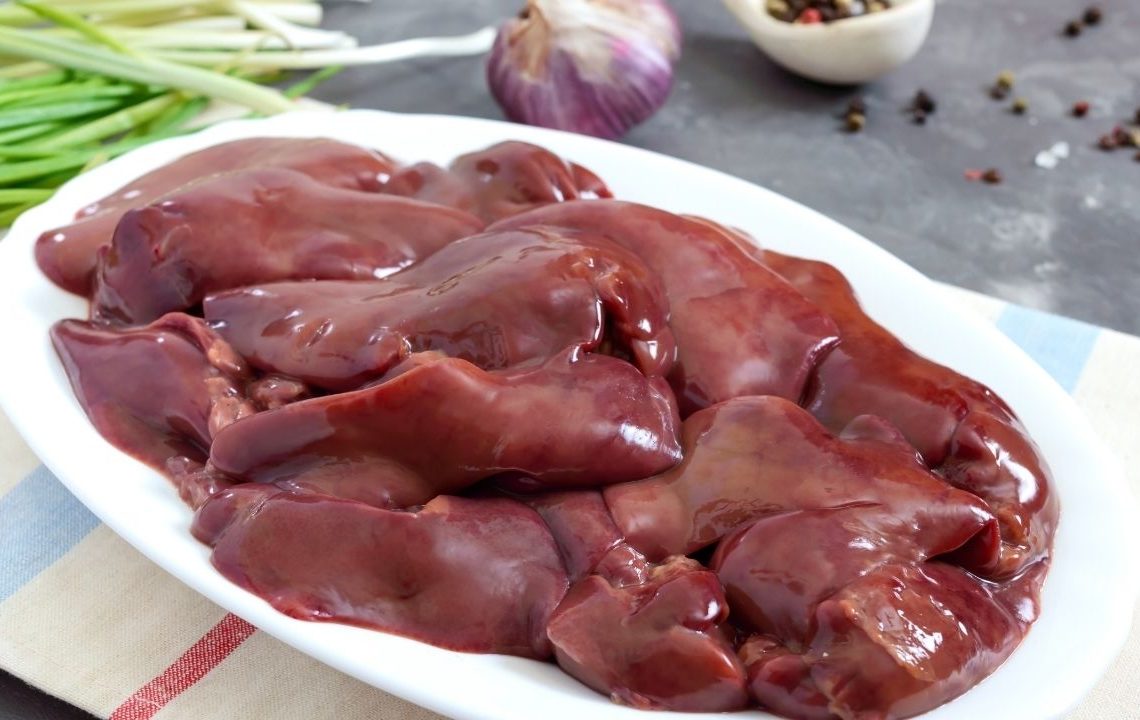 Ciğeri neden suda bekletmelisiniz: Çoğu kişi bilmiyor