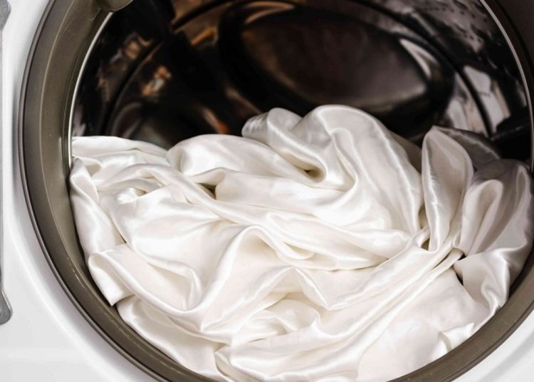 Ev yapımı doğal çamaşır suyu nasıl yapılır: Çamaşırlar bembeyaz oluyor