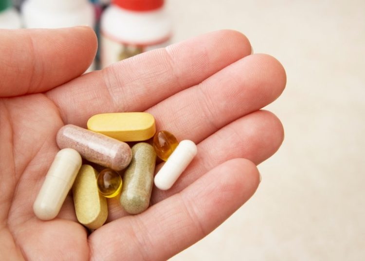 İki vitamin yarardan çok zarar veriyor: Doktorlardan kritik uyarı